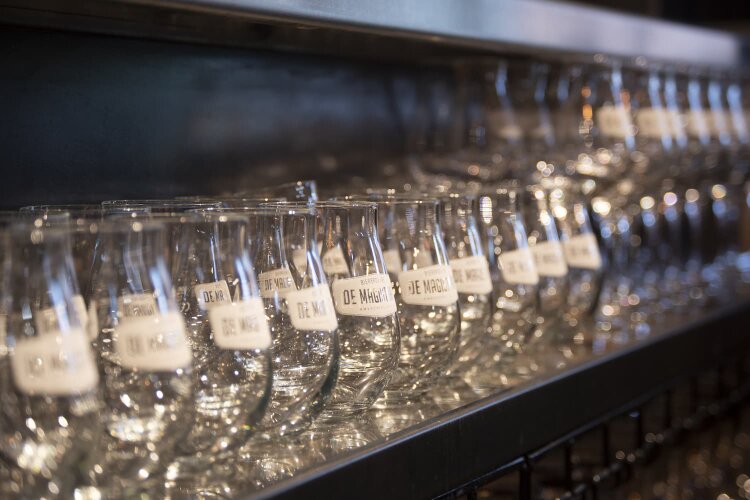 hygienisch wassen van bierglazen