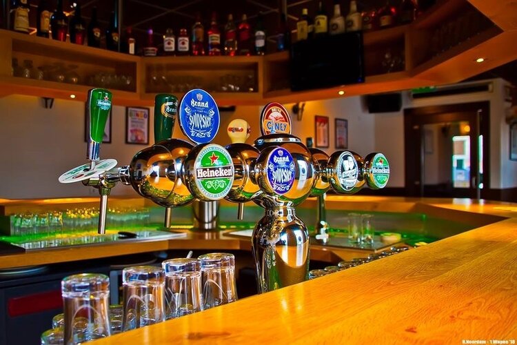 voorlader eetcafe